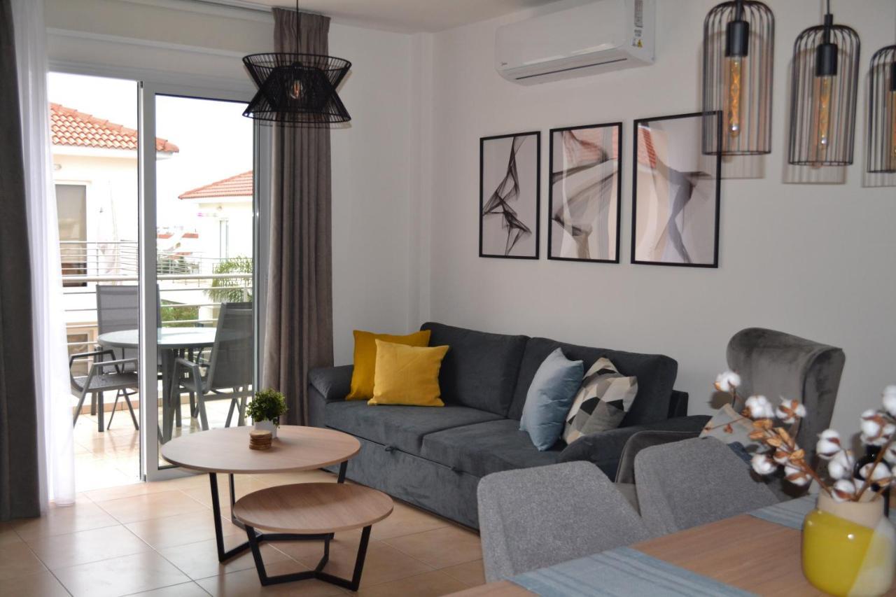 Sweet Retreat Paralimni Exterior foto